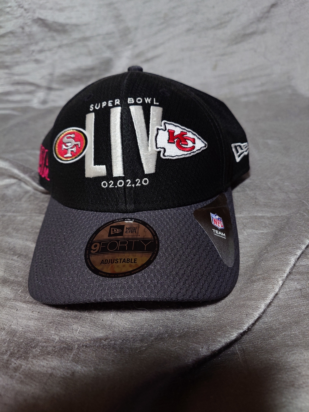 New Era Men's Super Bowl LIV Adjustable Black and White New Era 9FORTY Hat